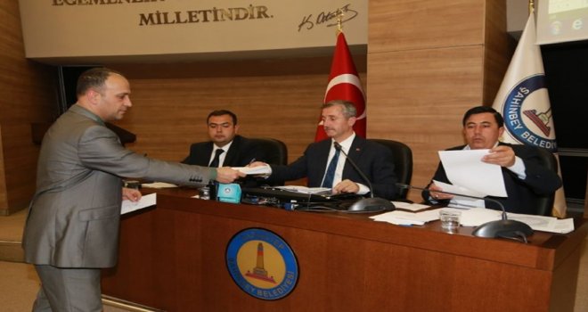 Şahinbey'de AK Partili üyenin sürpriz istifası