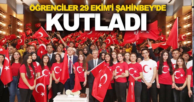 Şahinbey'de Cumhuriyet Bayramı Kutlama Programı düzenledi
