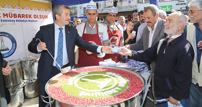 Şahinbey’den 2 Milyon 150 Bin Kişiye Aşure İkramı