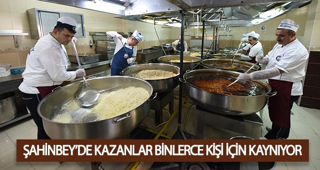 Şahinbey'den 8.500 kişiye çorba ve sıcak yemek servisi