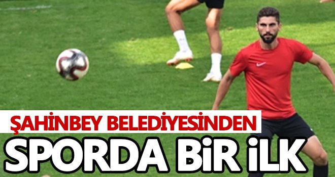 Şahinbey’den Talat Özkarslı ayak tenisi turnuvası