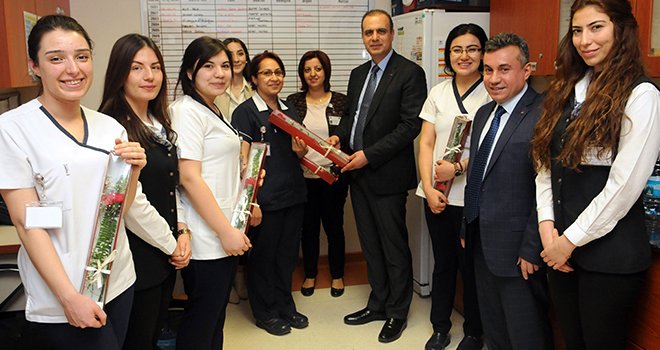 Sani Konukoğlu Hastanesi'nde Dünya Kadınlar Günü kutlandı