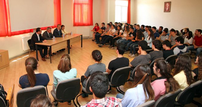 SANKO ÖĞRENCİLERİNE MESLEK SEÇİMİ ÖNERİSİ