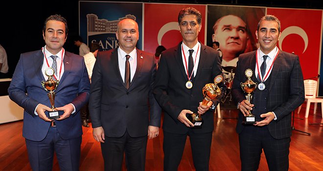 Sanko Okulları’nda 'Öğretmenler Günü' coşkusu