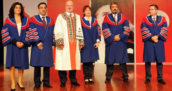 Sanko Üniversitesi’nde 2015 – 2016 Akademik Yıl Töreni