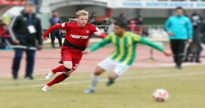 Savcılık, Çek futbolcunun intiharıyla ilgili soruşturma başlattı