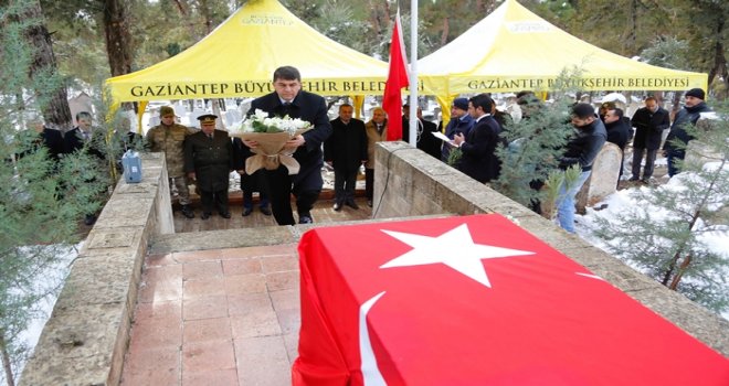 Şehit Kamil ve Özdemir Bey törenlerle anıldı