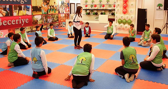 Şehitkamil'de öğrenciler geleneksel oyunlarla buluştu