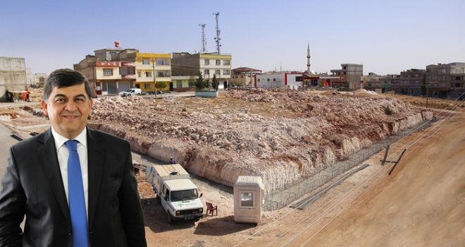 Şehitkamil'den bir uzay çatılı pazaryeri daha