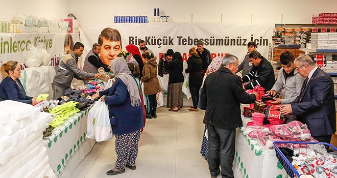 Şehitkamil'den dar gelirli ailelere yardım