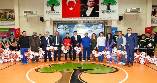 Şehitkamil'den spora aralıksız destek