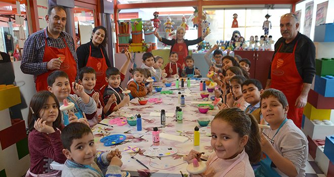  Usta-Çırak oyun ve oyuncak müzesinde buluştu