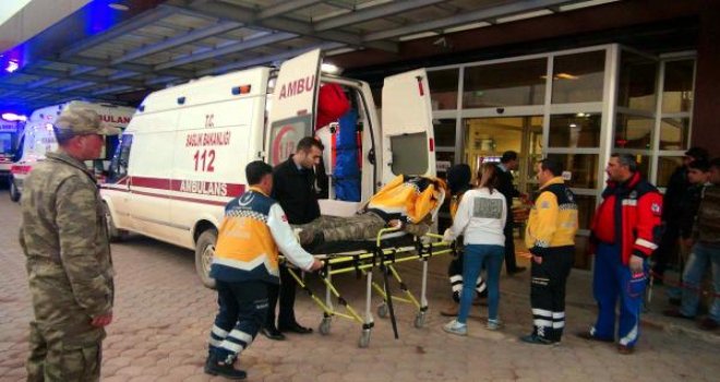 Suriye sınırında mayın patladı: 2 asker yaralı