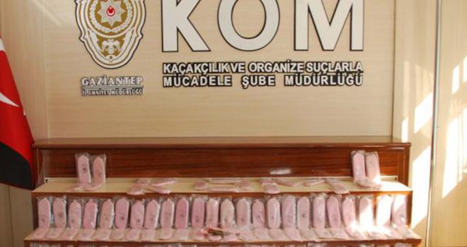 SURİYE'Lİ KADIN UYUŞTURUCU TACİRİ ÇIKTI