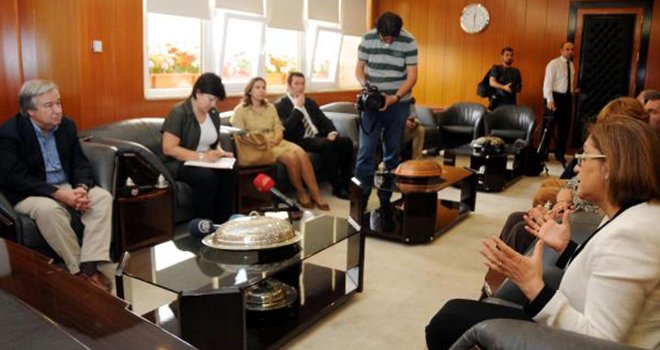 Suriyeliler konusunda Türkiye yalnız bırakıldı