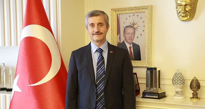 Tahmazoğlu, avukatlar gününü kutladı