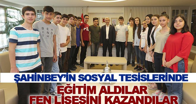 Tahmazoğlu, başarılı öğrenciler ile bir araya geldi