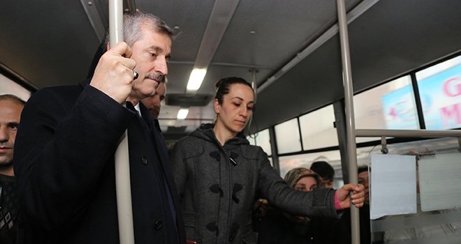 Tahmazoğlu, vatandaşlar ile iç içe