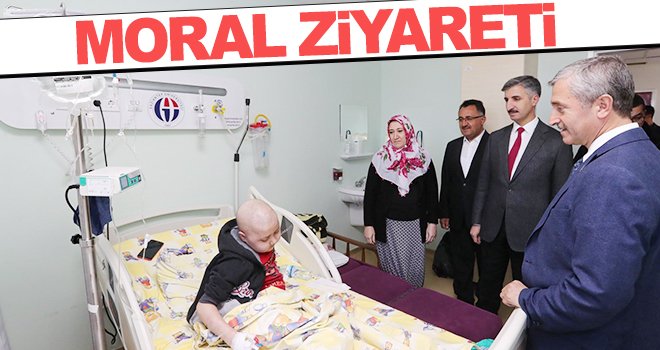 Tahmazoğlu'ndan lösemili çocuklara ziyaret