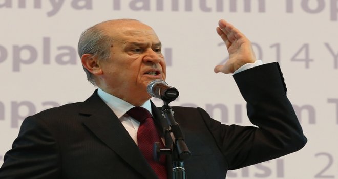 TARİH İHANETLE SADAKATI GELECEĞE NAKLEDER...