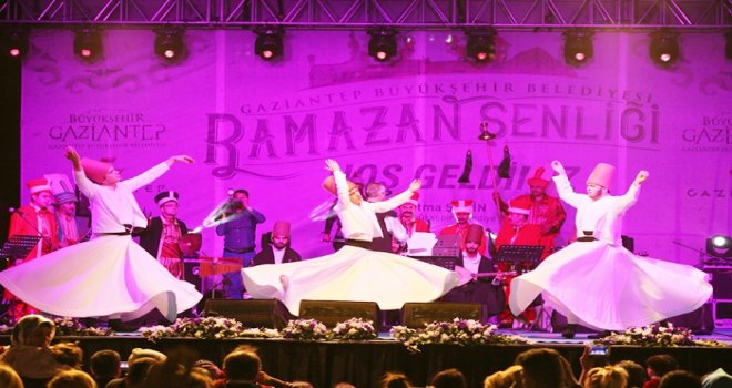 Tasavvuf Müziği mest etti