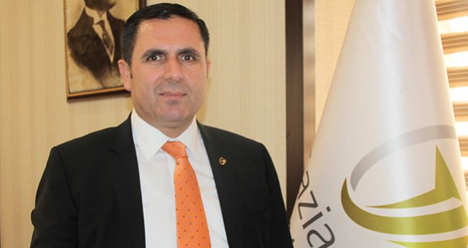 "Toplumsal hayatın mimarları kadınlarımız"