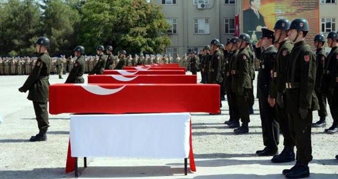 Sekiz Fidana Hüzünlü Veda...