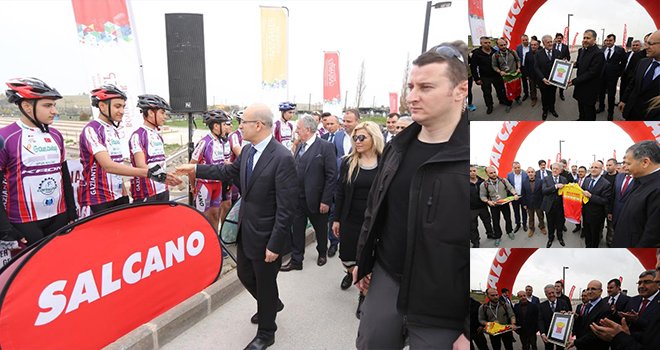 Uluslararası bisiklet yarışlarının açılışını Şimşek yaptı