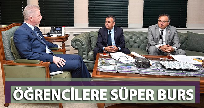 Üniversitede Tekstil Bölümünü seçecek öğrencilere burs