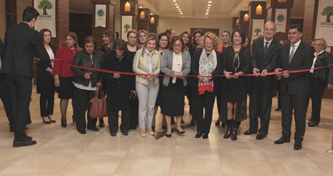 Üniversiteli kadınlardan etkinlik maratonu