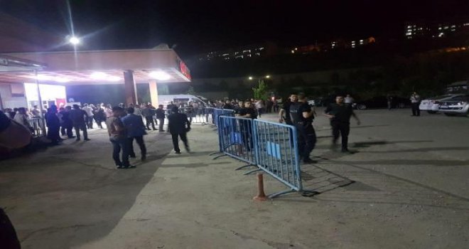 Üs bölgelerini denetlemeye gitmişlerdi...