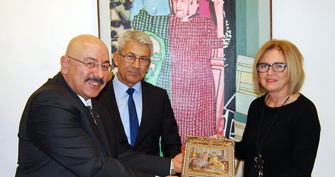 Üzelgeçici çiftçinin “Geçmişten Bugüne” temalı sergisi