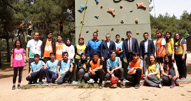 Yanal'dan Şehitkamil'in spor faaliyetlerine tam not 