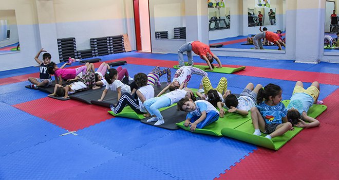 YAŞAM BOYU HER YAŞTA SPOR