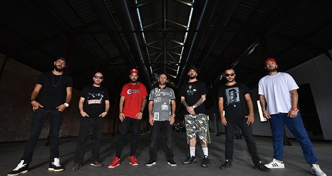 Yedisi birden soruyor! "Hani Nerdeler"