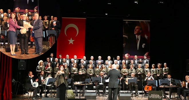 “Yıldırım Gürses Şarkıları” konseri düzenlendi