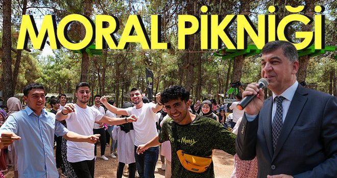 YKS’ye girecek öğrencilere moral pikniği