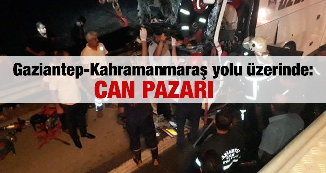 Yolcu otobüsü, TIR'a çarptı: 1 ölü, 25 yaralı